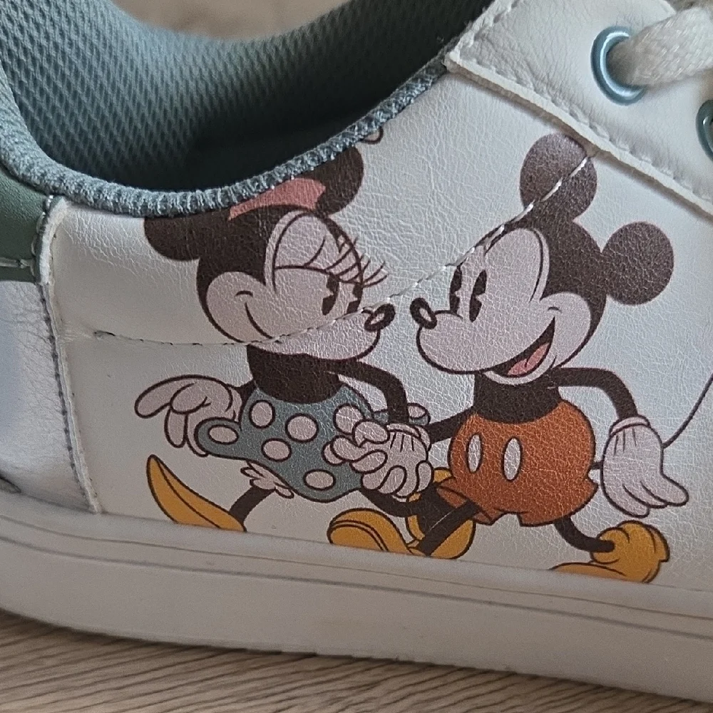 Disney White MINNIE & MICKEY Sneakers (Fits 7.5-8) - Picture 3 of 14